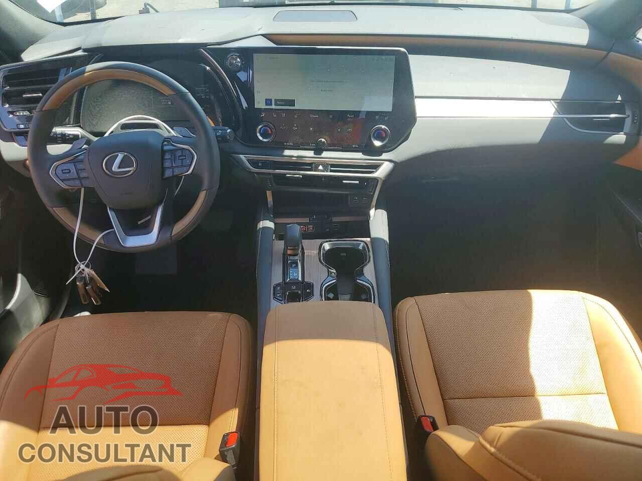 LEXUS UNKNOWN 2025 - 2T2BBMCA5SC072203