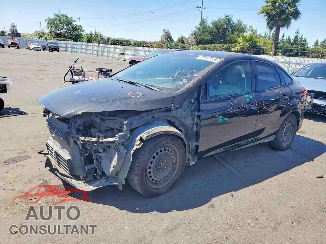 FORD FOCUS 2012 - 1FAHP3F28CL379248