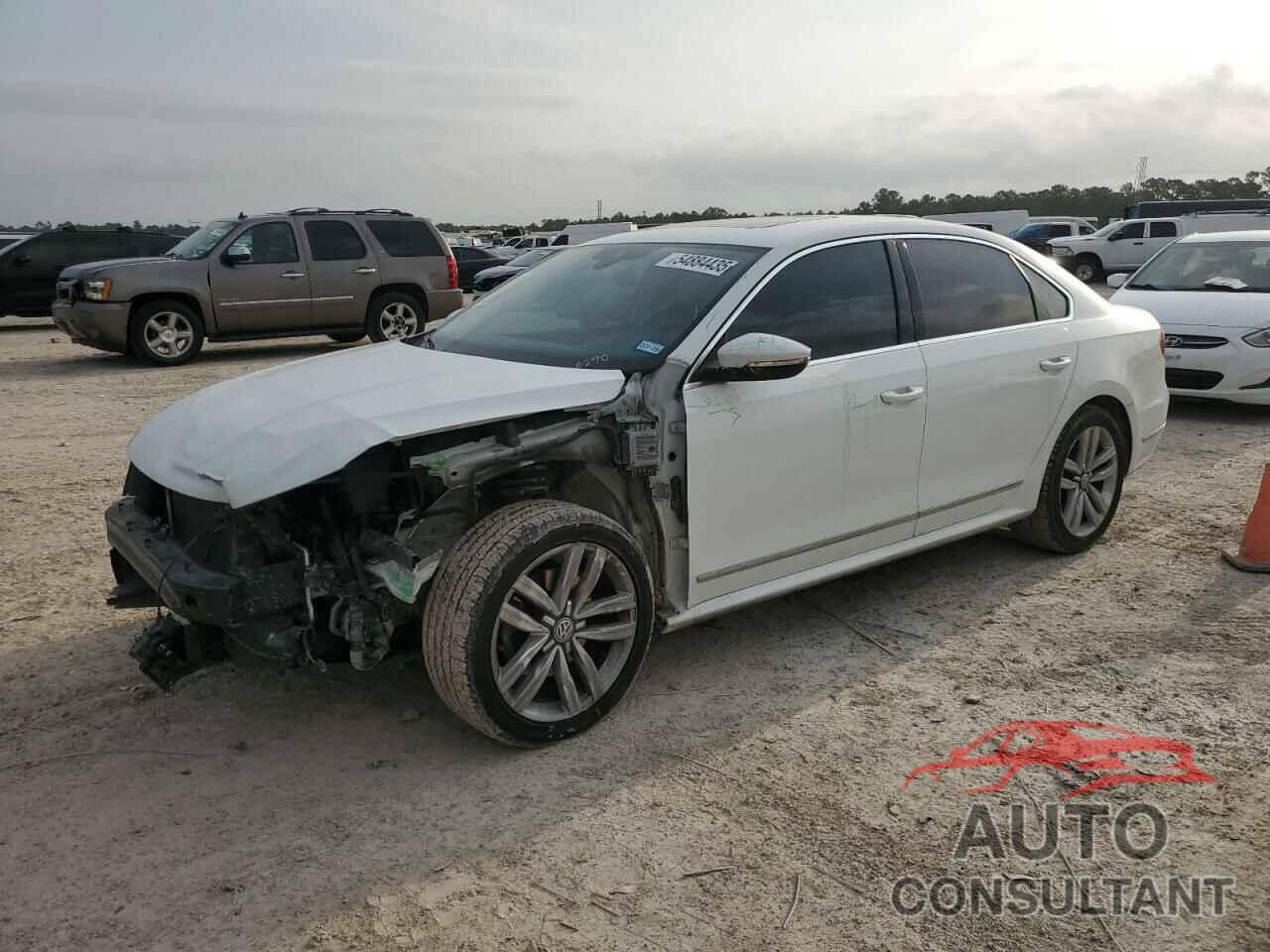 VOLKSWAGEN PASSAT 2017 - 1VWCT7A32HC026290