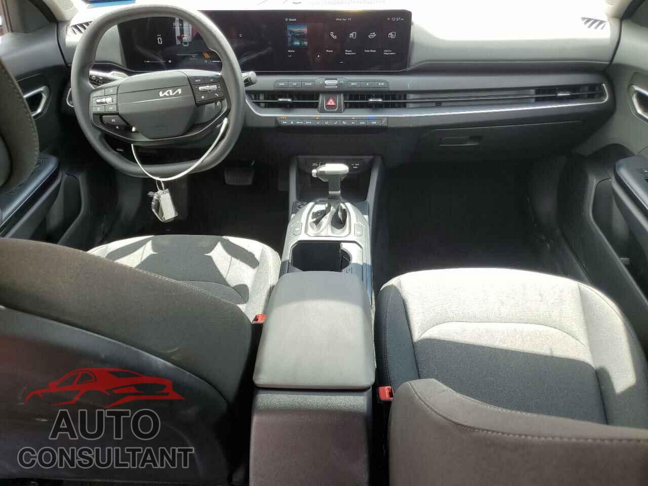 KIA K4 LX 2025 - 3KPFT4DE3SE072187