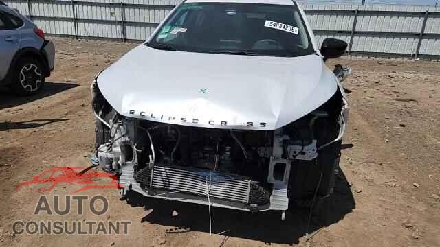 MITSUBISHI ECLIPSE 2024 - JA4ATVAA0RZ003239