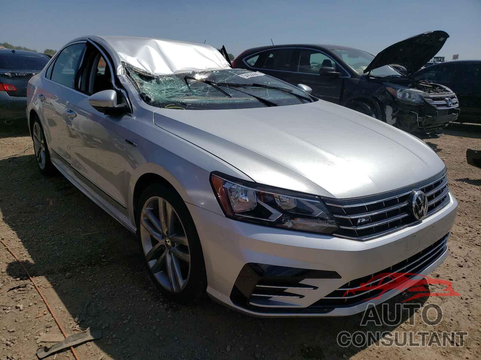 VOLKSWAGEN PASSAT 2017 - 1VWDT7A37HC007027