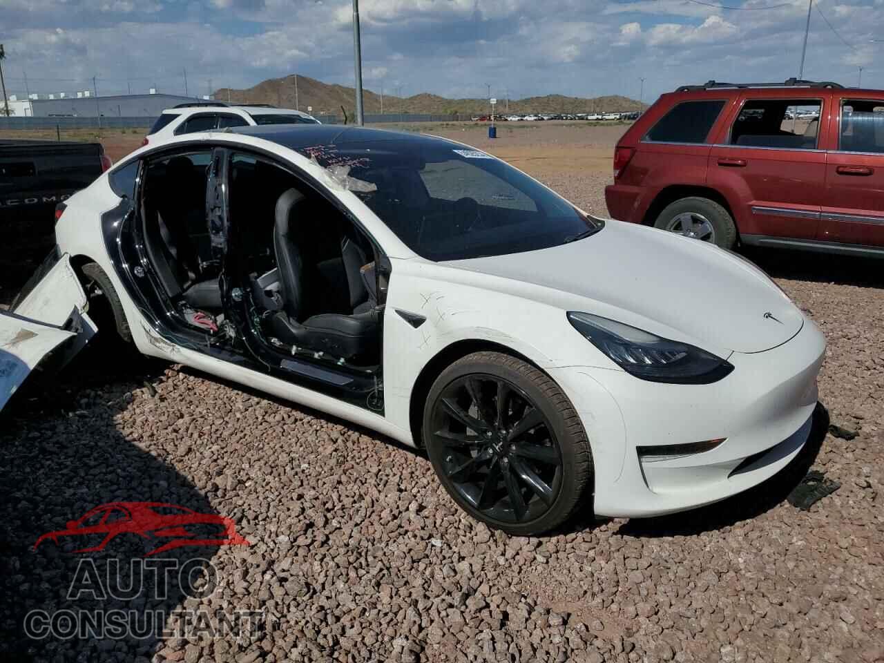 TESLA MODEL 3 2020 - 5YJ3E1EA3LF611328