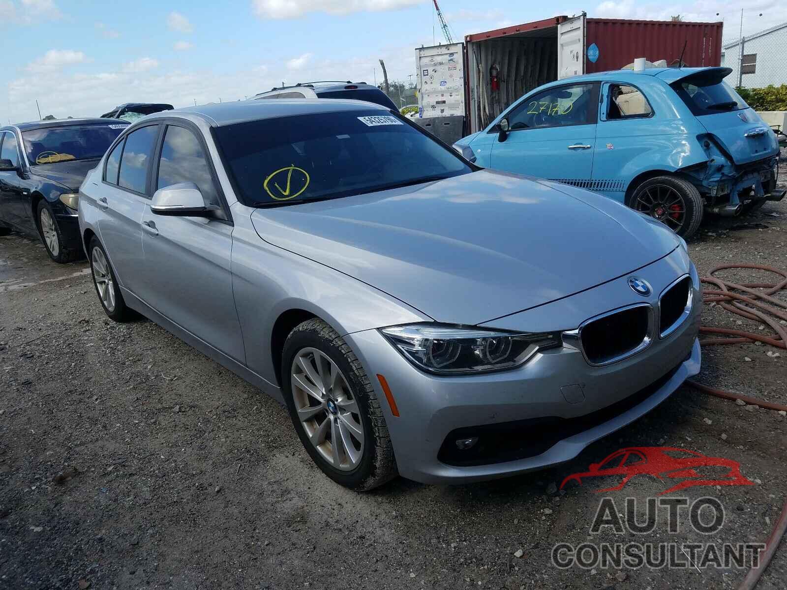 BMW 3 SERIES 2018 - WBA8E1G51JNU89280