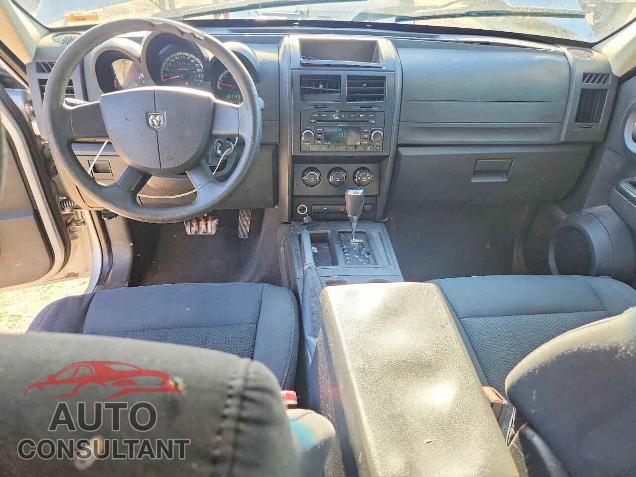 DODGE NITRO 2011 - 1D4PT4GKXBW549471