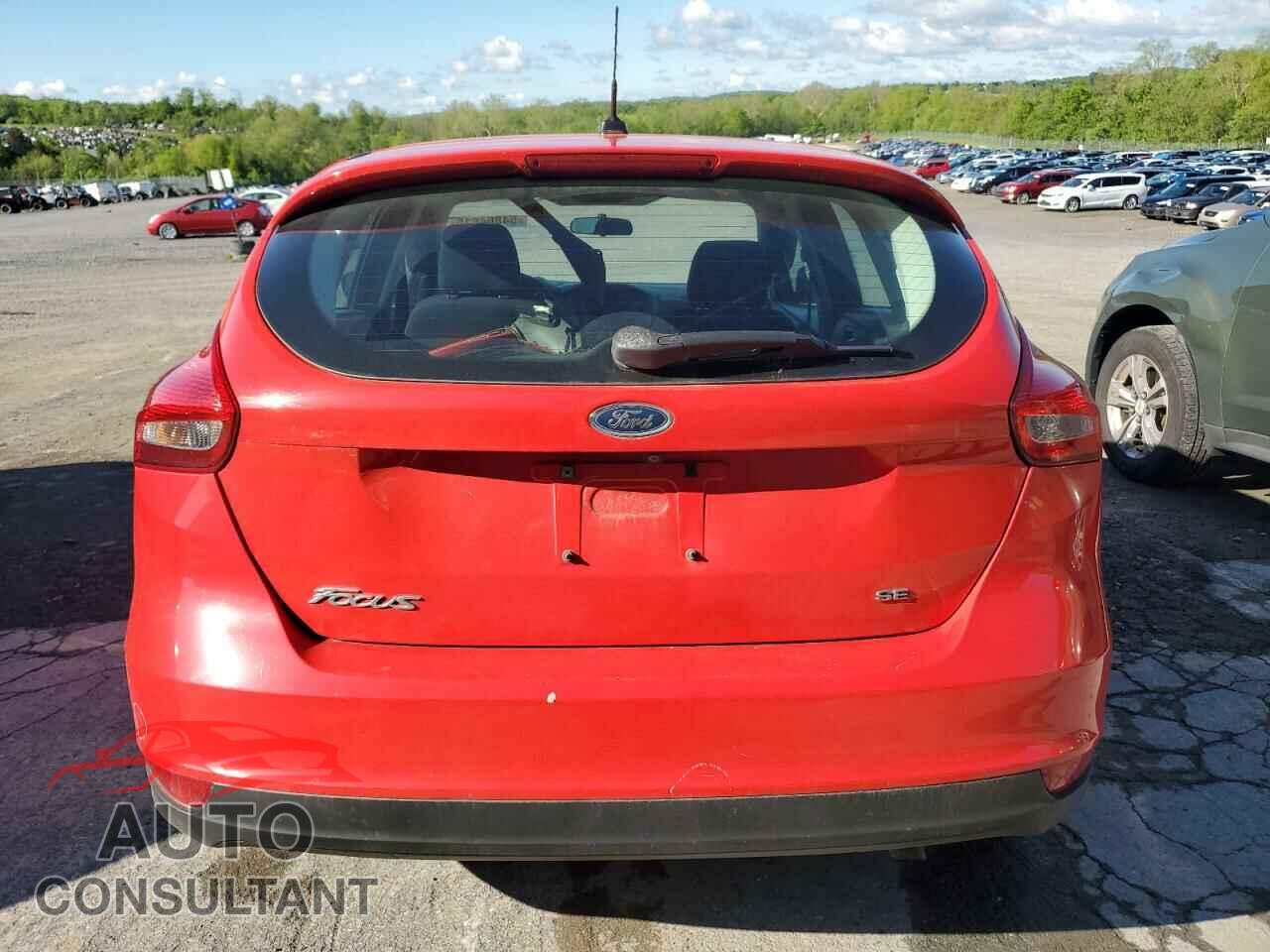 FORD FOCUS 2016 - 1FADP3K20GL276948