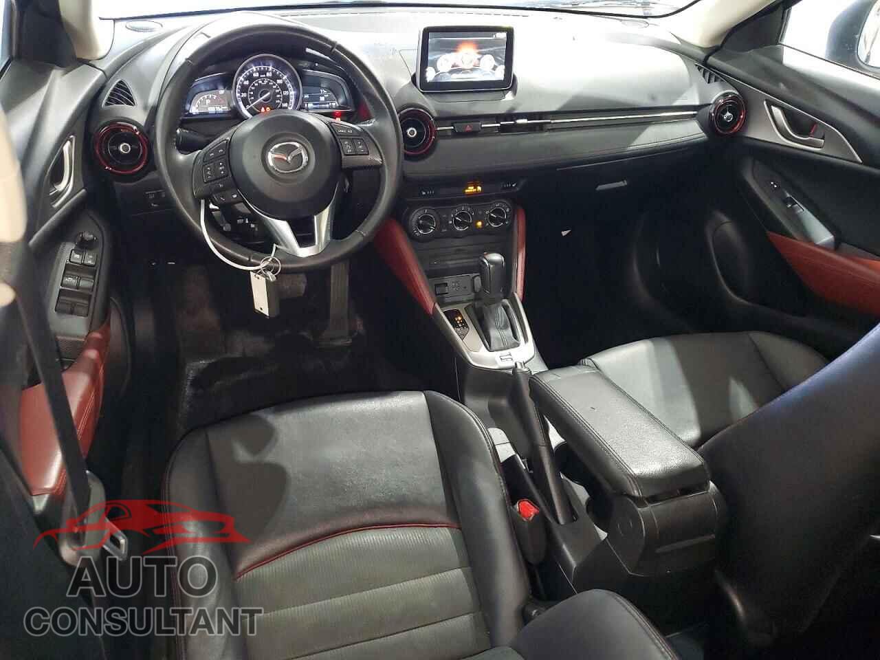 MAZDA CX-3 2017 - JM1DKFC71H0146295