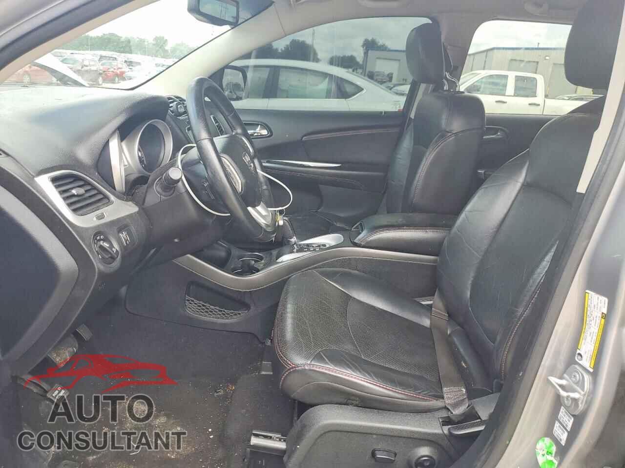 DODGE JOURNEY 2015 - 3C4PDCEG4FT739247