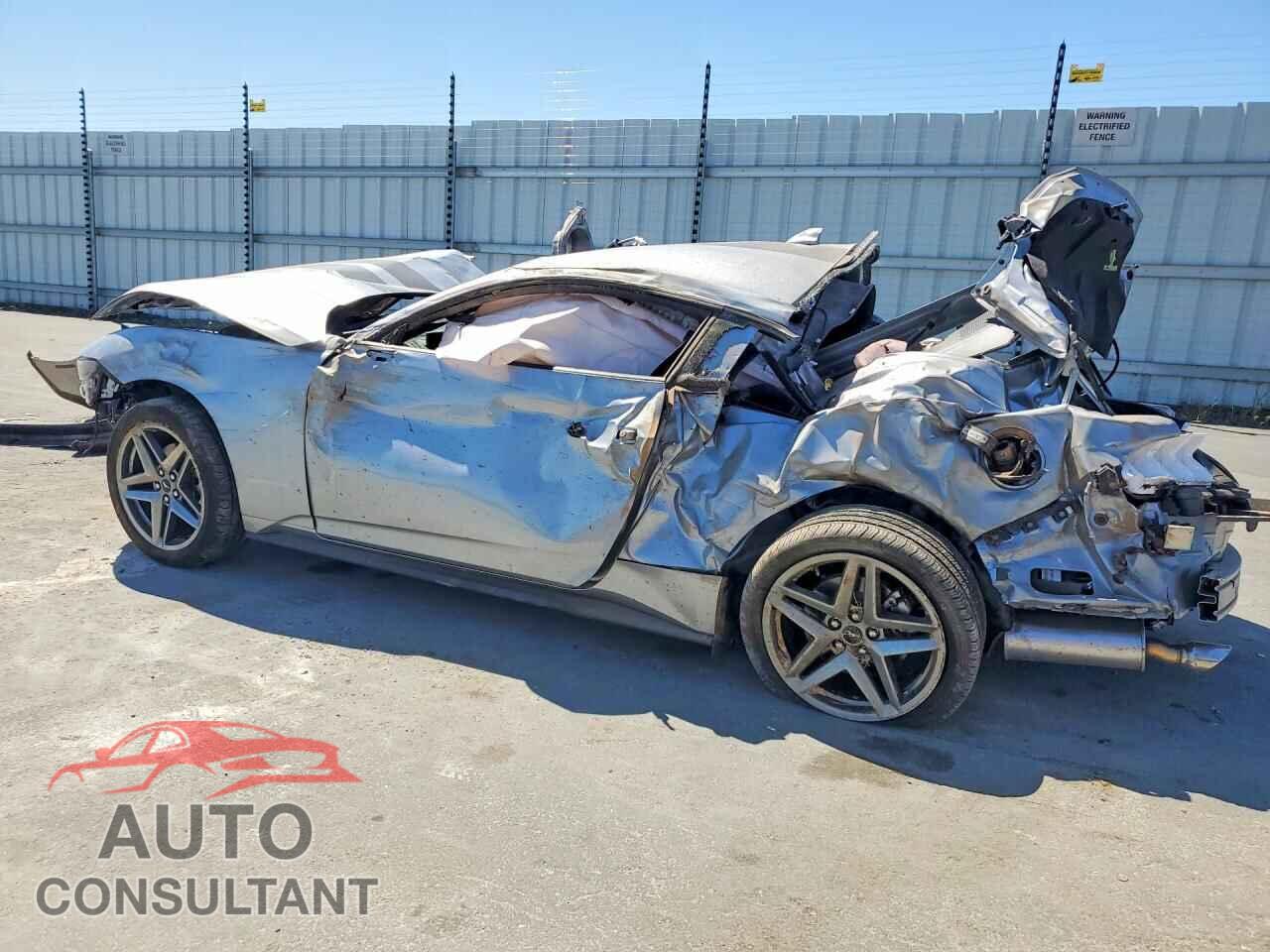 FORD MUSTANG 2026 - 1FA6P8TH3T5118076
