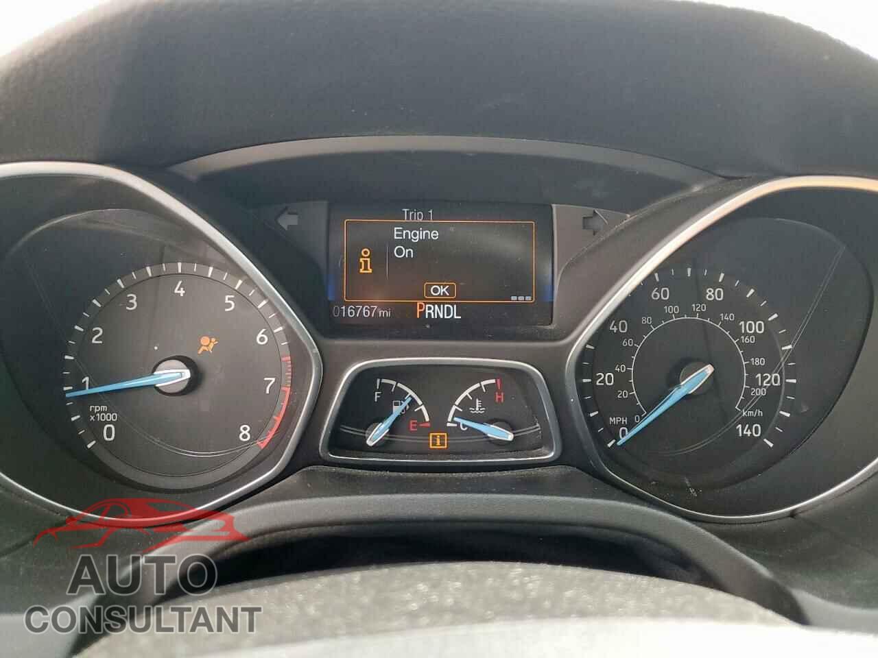 FORD FOCUS 2018 - 1FADP3E29JL222776