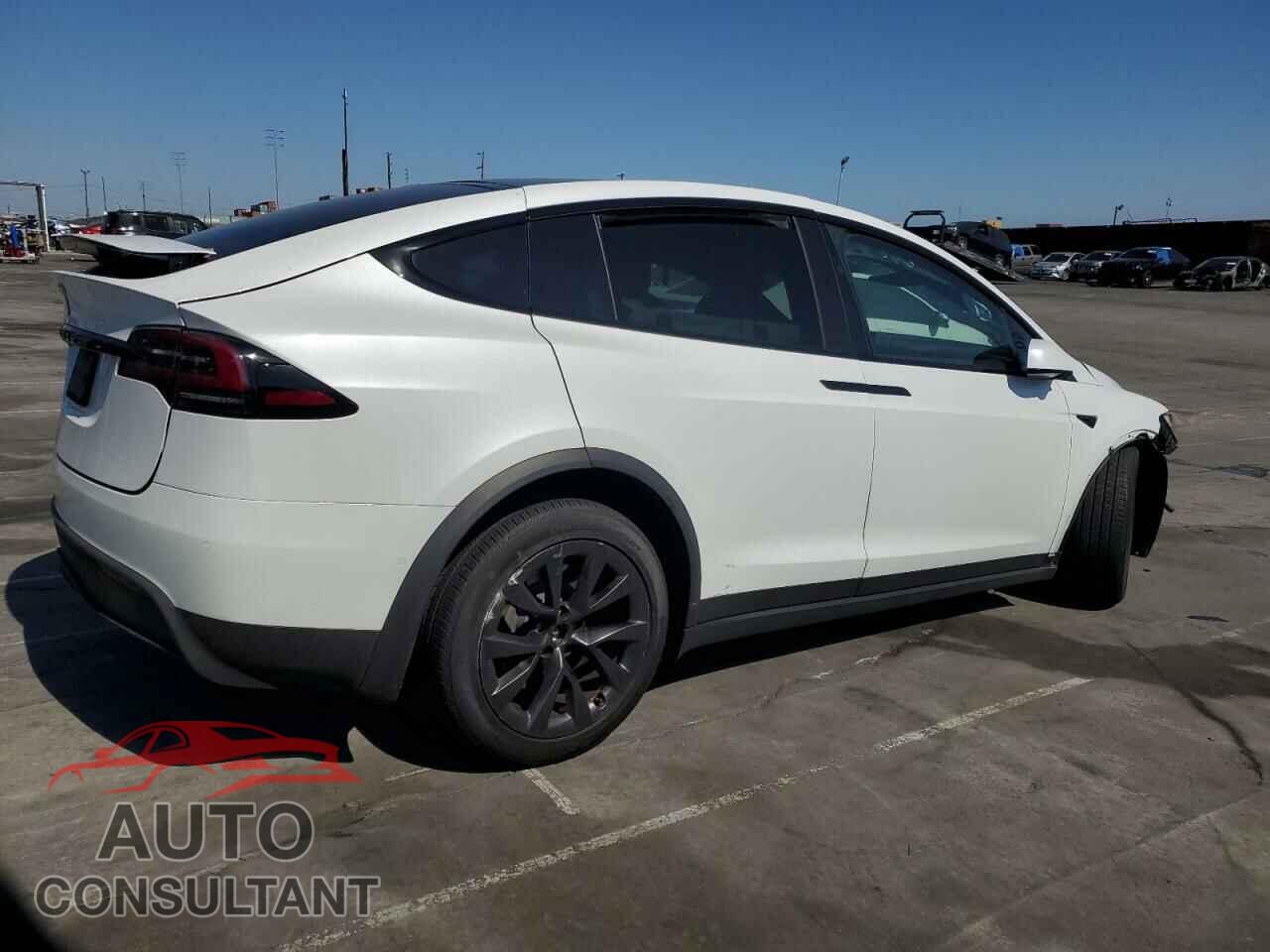 TESLA MODEL X 2023 - 7SAXCDE59PF370475