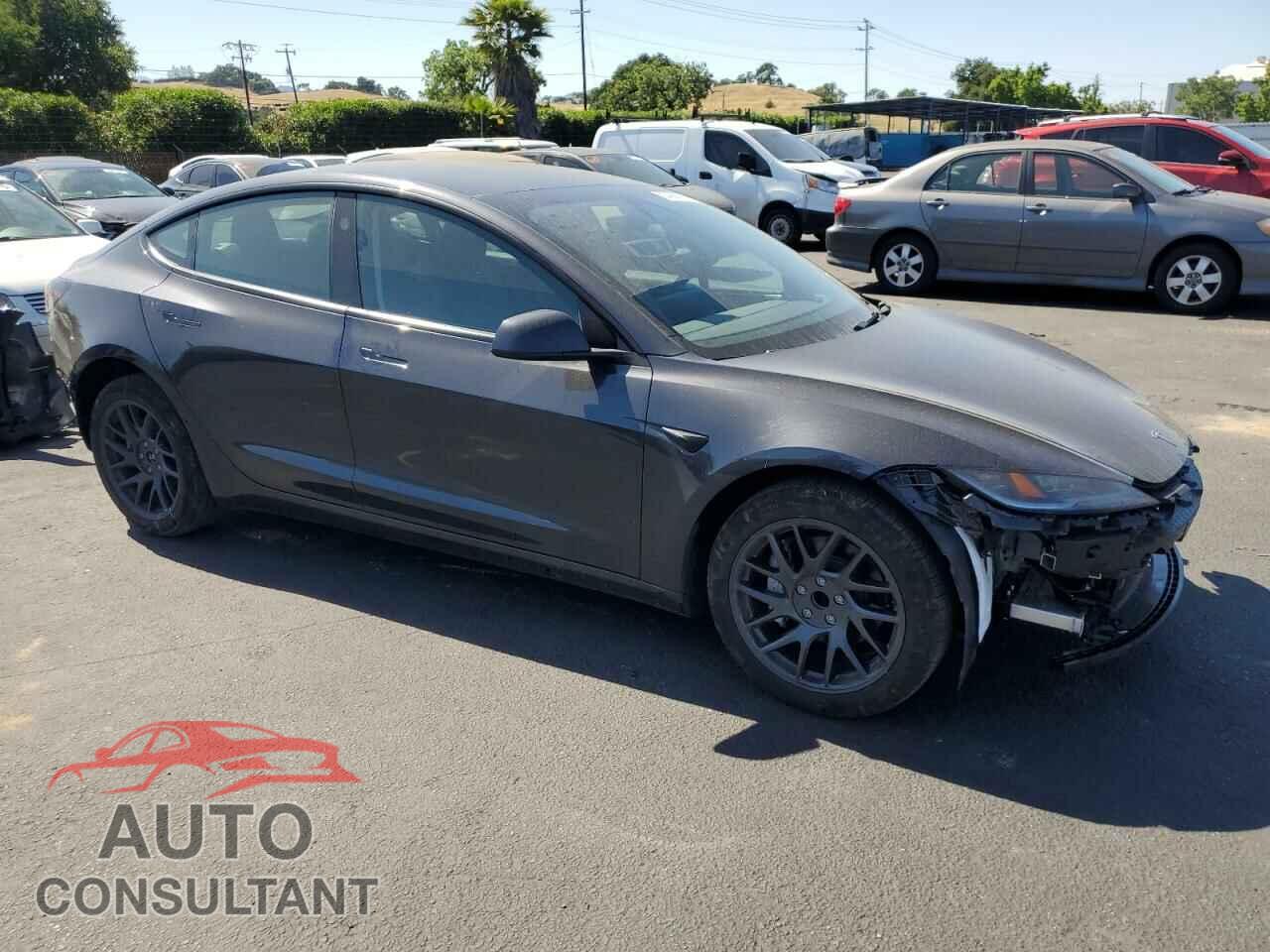 TESLA MODEL 3 2024 - 5YJ3E1EAXRF826066