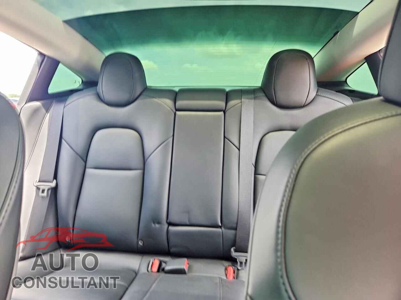 TESLA MODEL 3 2021 - 5YJ3E1EA9MF874618