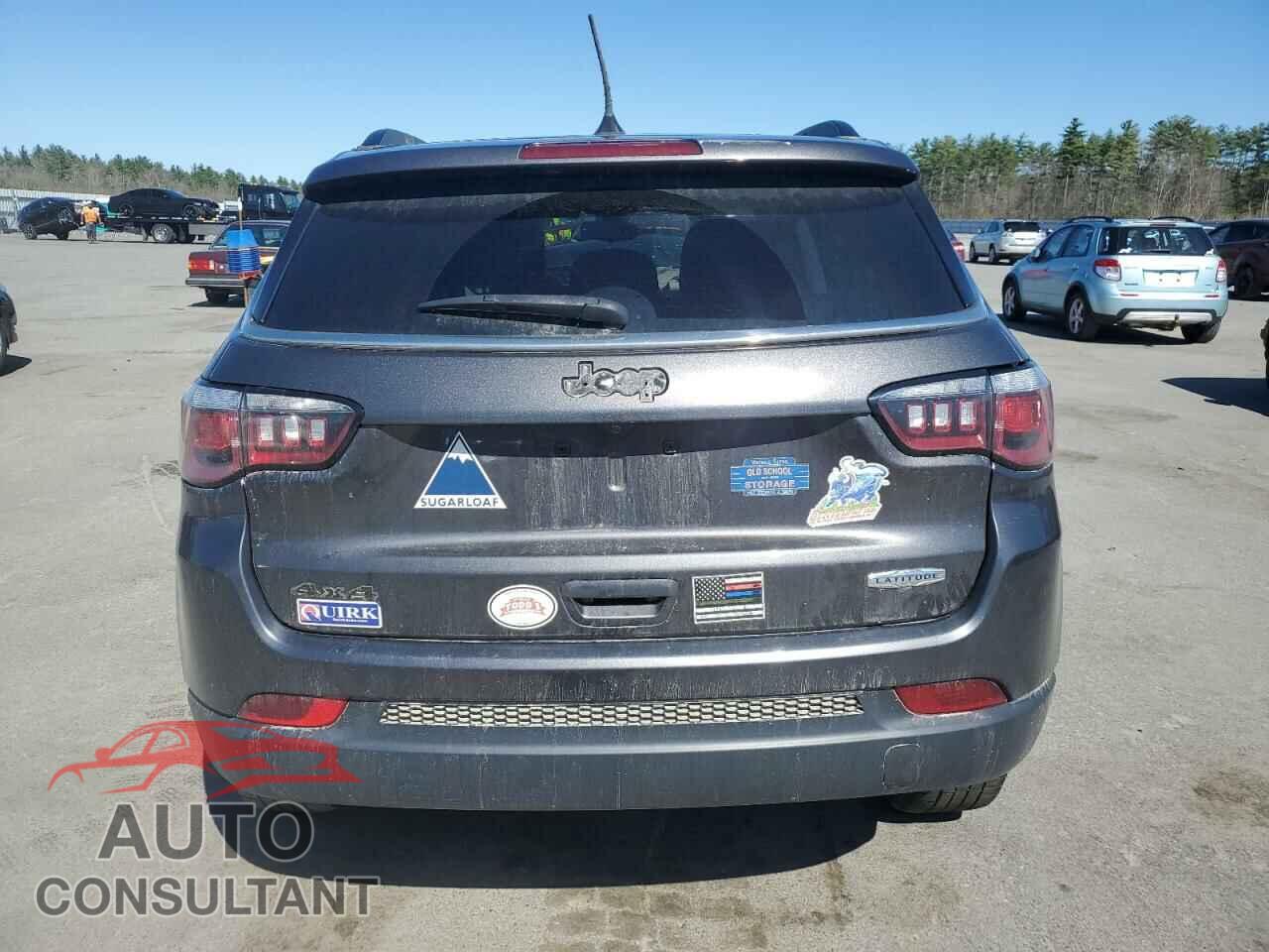 JEEP COMPASS 2019 - 3C4NJDBB1KT678948