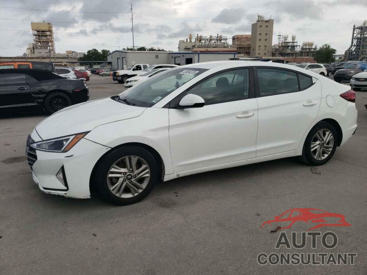 HYUNDAI ELANTRA 2020 - 5NPD84LF2LH546789