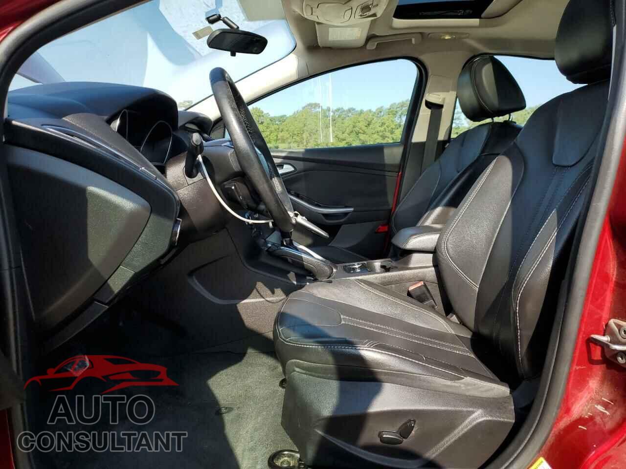 FORD FOCUS 2013 - 1FADP3J26DL245572
