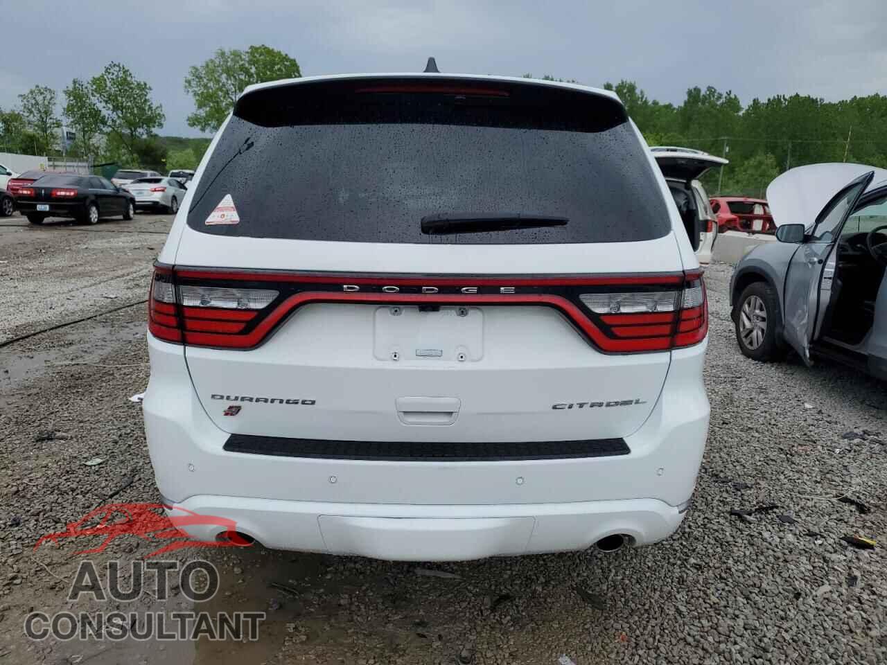 DODGE DURANGO 2023 - 1C4SDJET5PC550213
