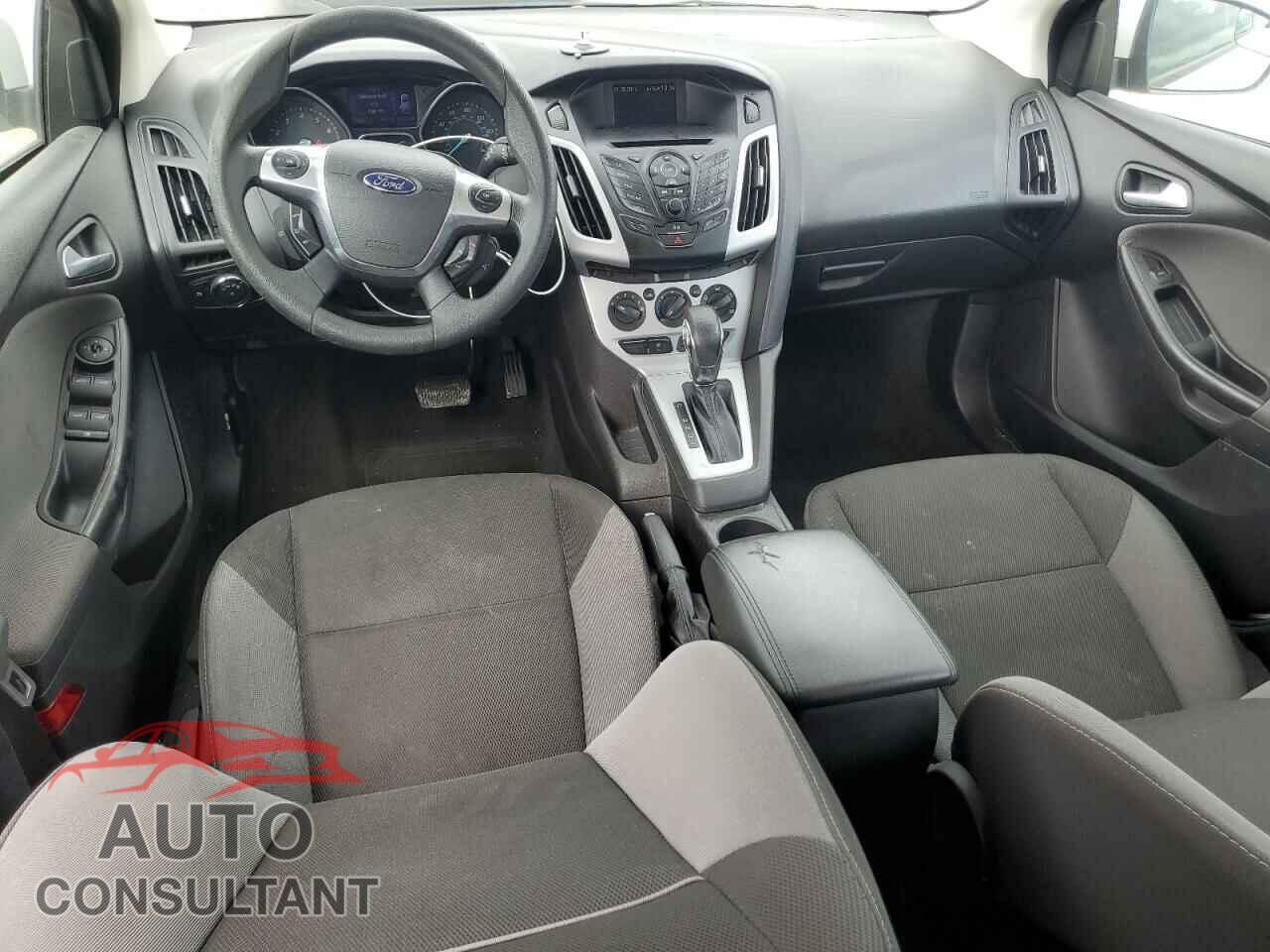 FORD FOCUS 2013 - 1FADP3K26DL149357