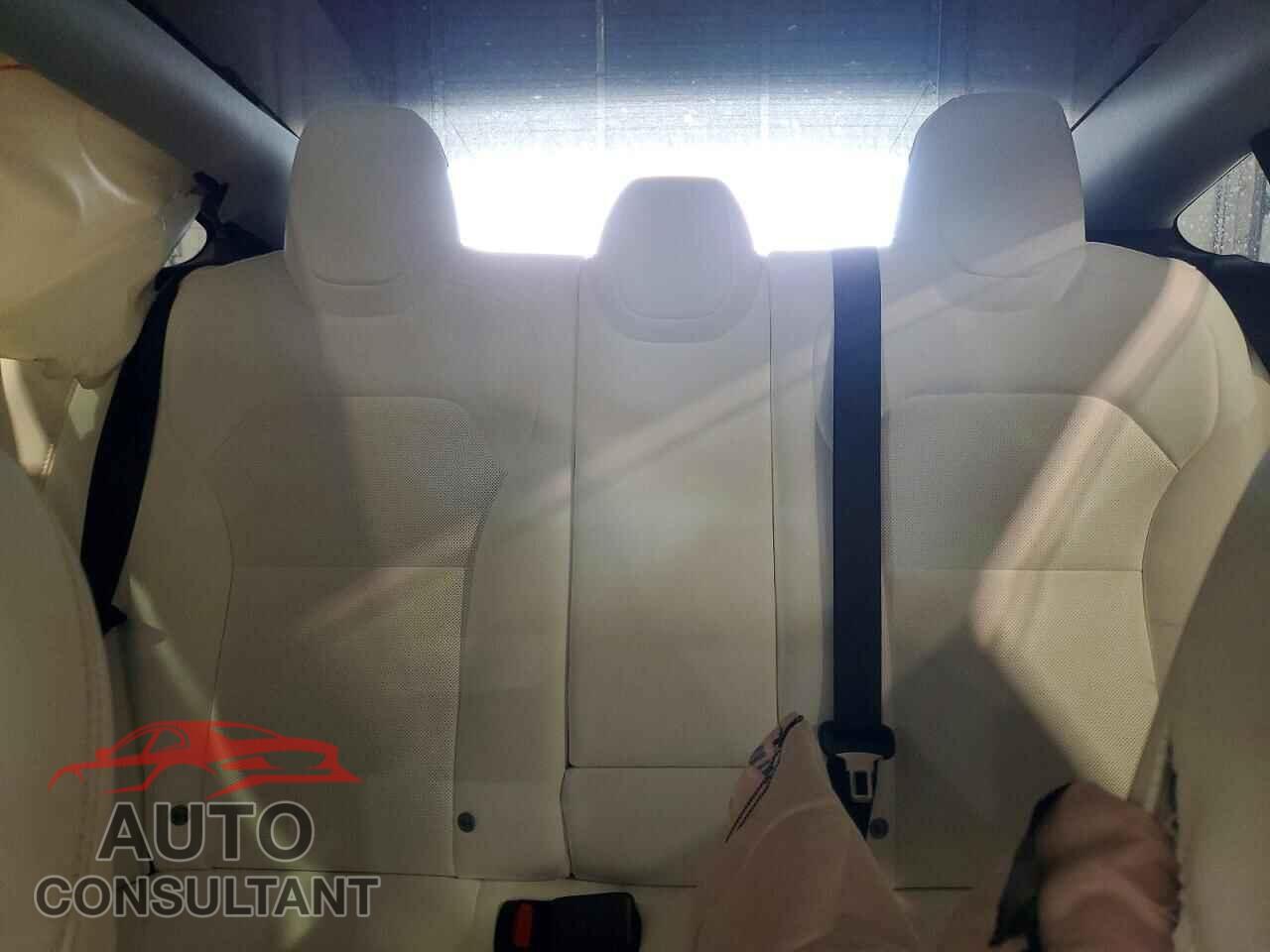 TESLA MODEL 3 2026 - 5YJ3E1EA1TF139727