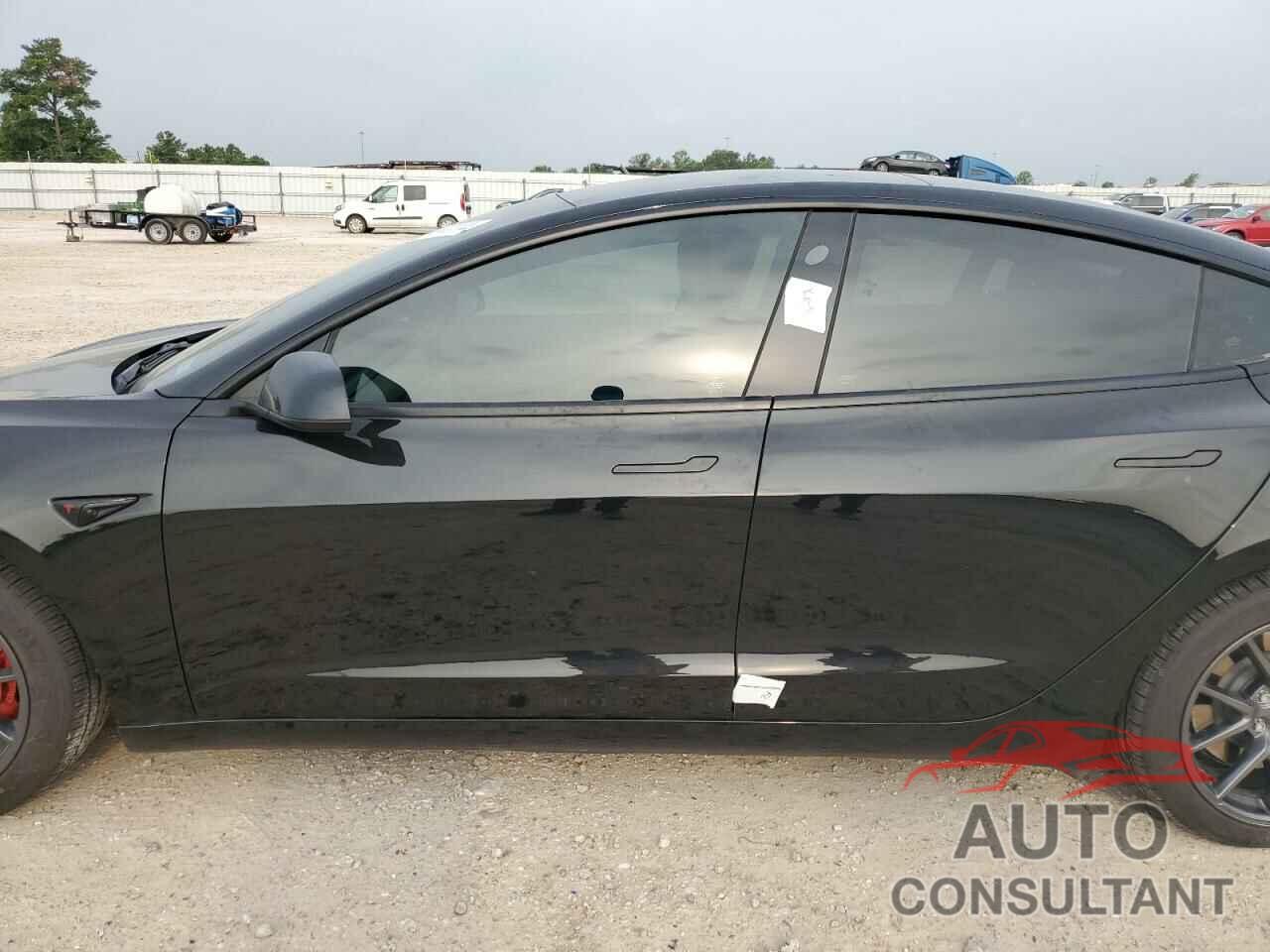 TESLA MODEL 3 2021 - 5YJ3E1EB5MF928389