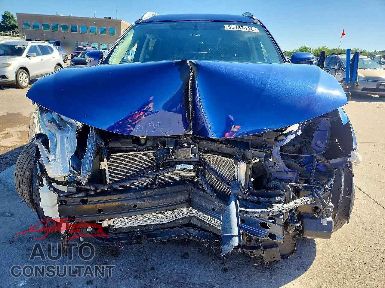 NISSAN ROGUE 2017 - KNMAT2MVXHP572595