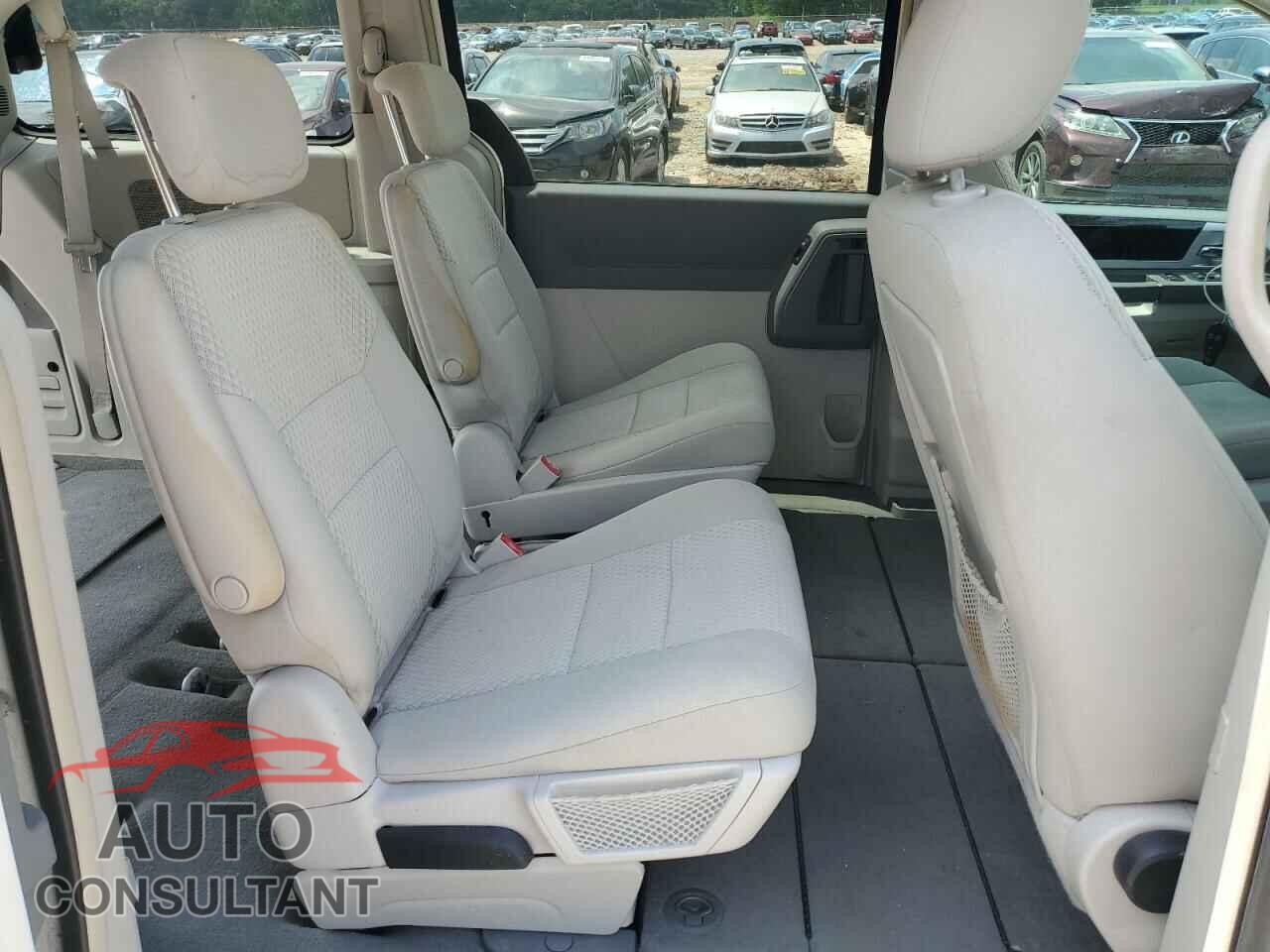 DODGE CARAVAN 2010 - 2D4RN5D14AR131726