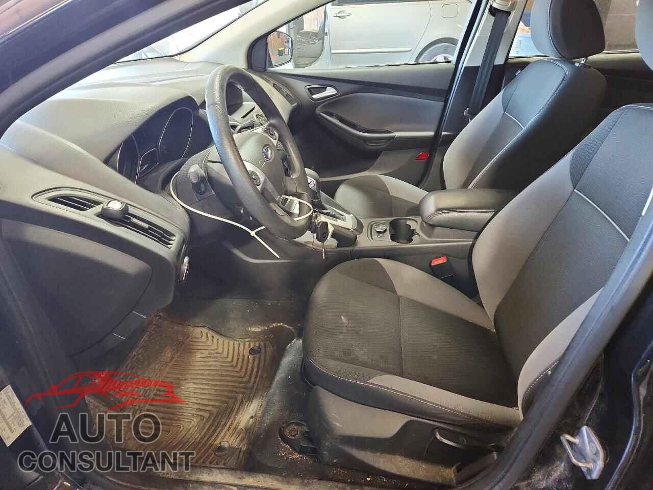 FORD FOCUS 2014 - 1FADP3F23EL263196