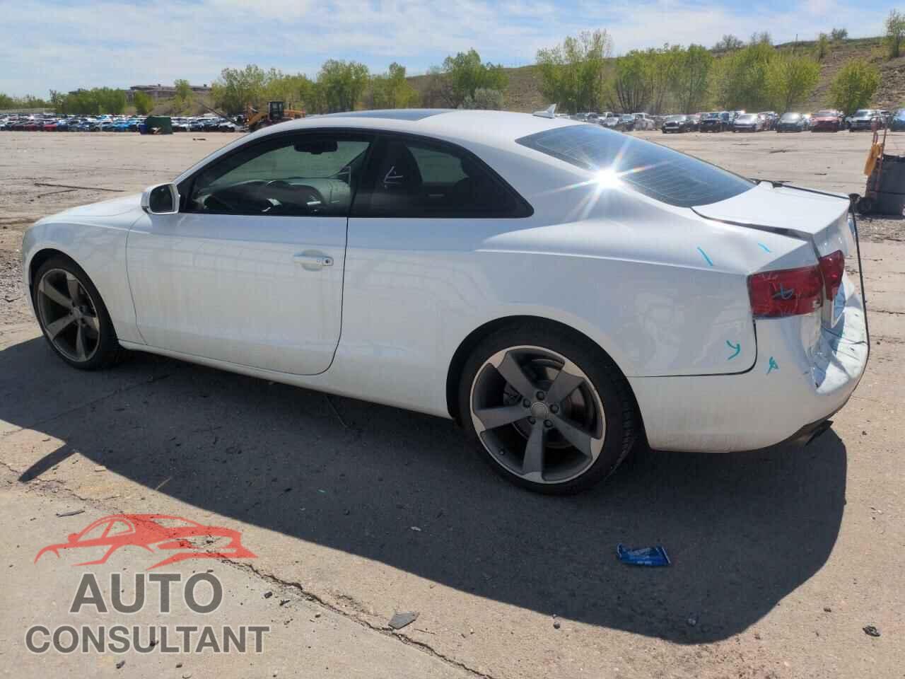 AUDI A5 2014 - WAULFAFR5EA010335