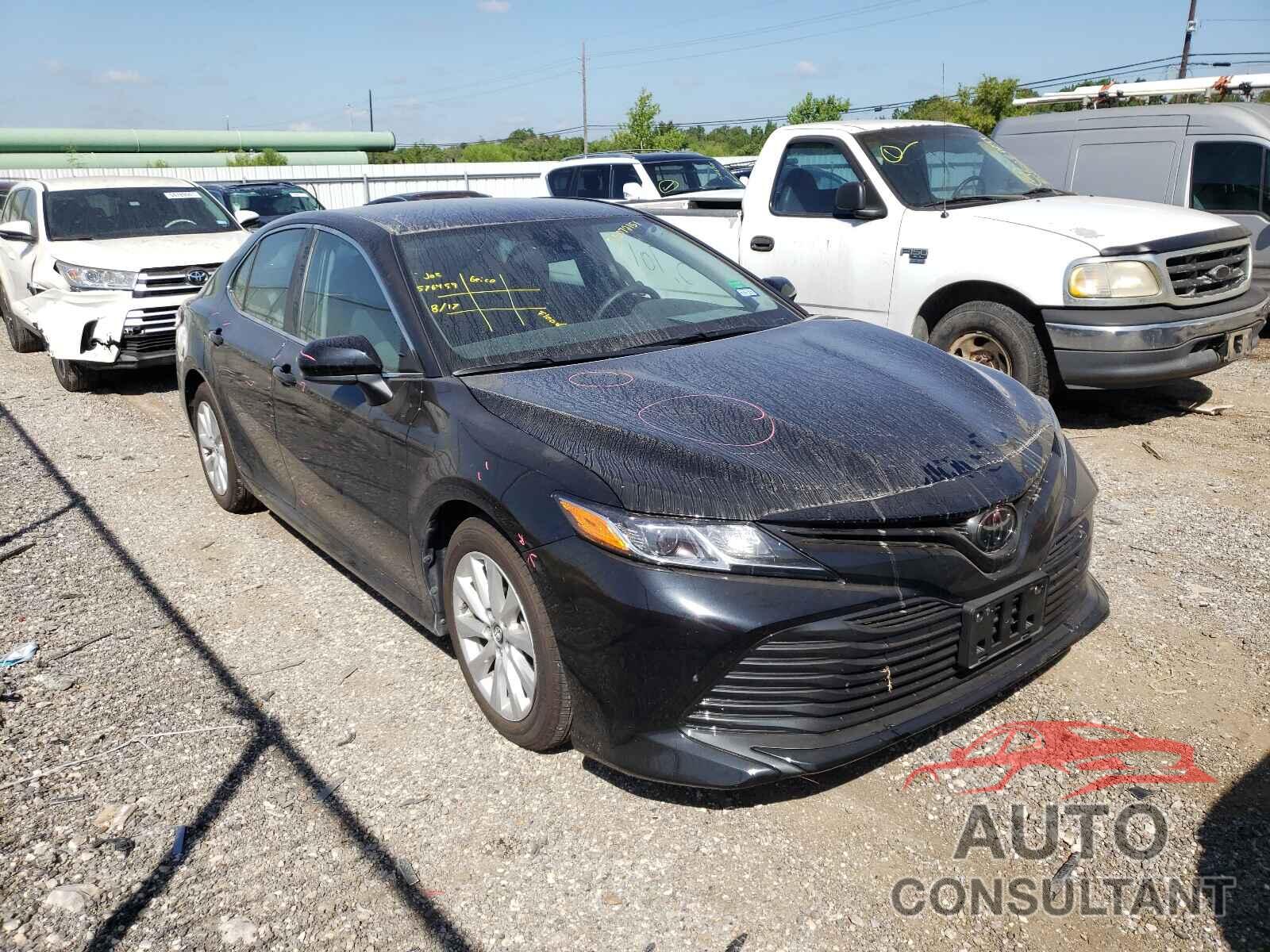 2020 CAMRY TOYOTA