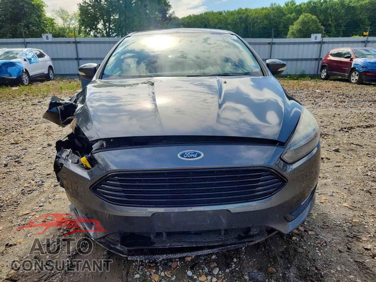 FORD FOCUS 2017 - 1FADP3FEXHL269558