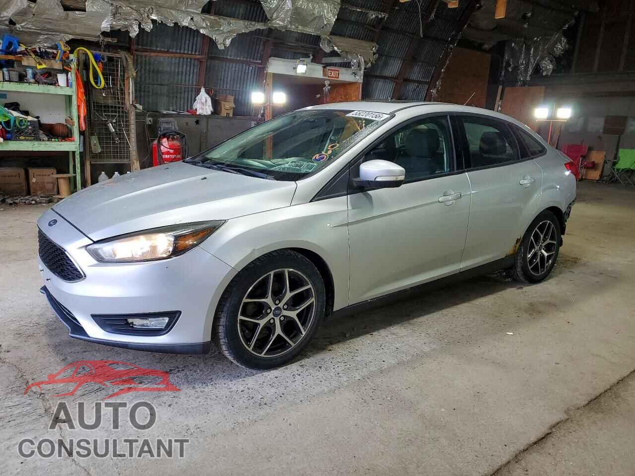 FORD FOCUS 2017 - 1FADP3H23HL237974