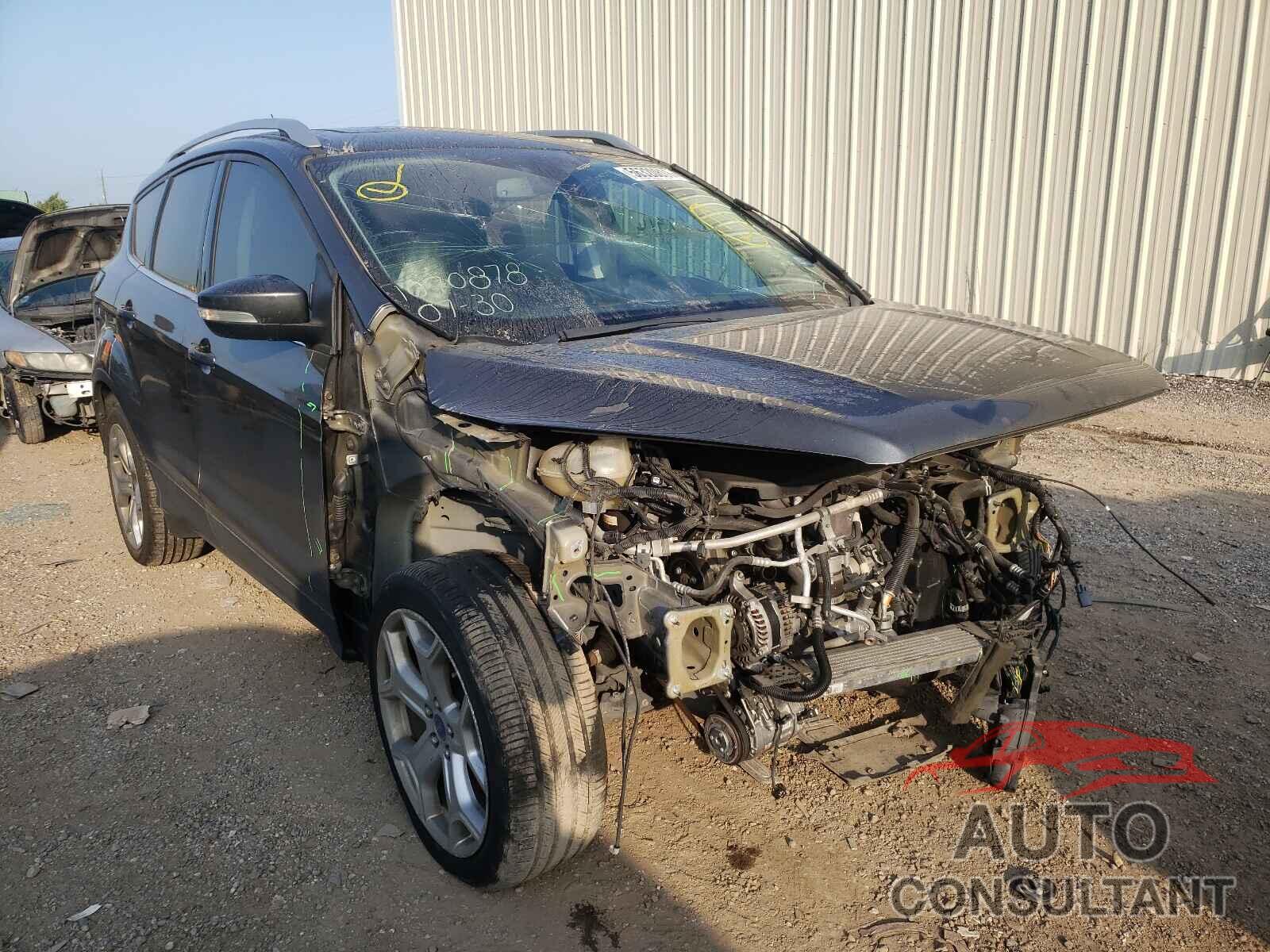 FORD ESCAPE 2017 - 1FMCU0J90HUE93676