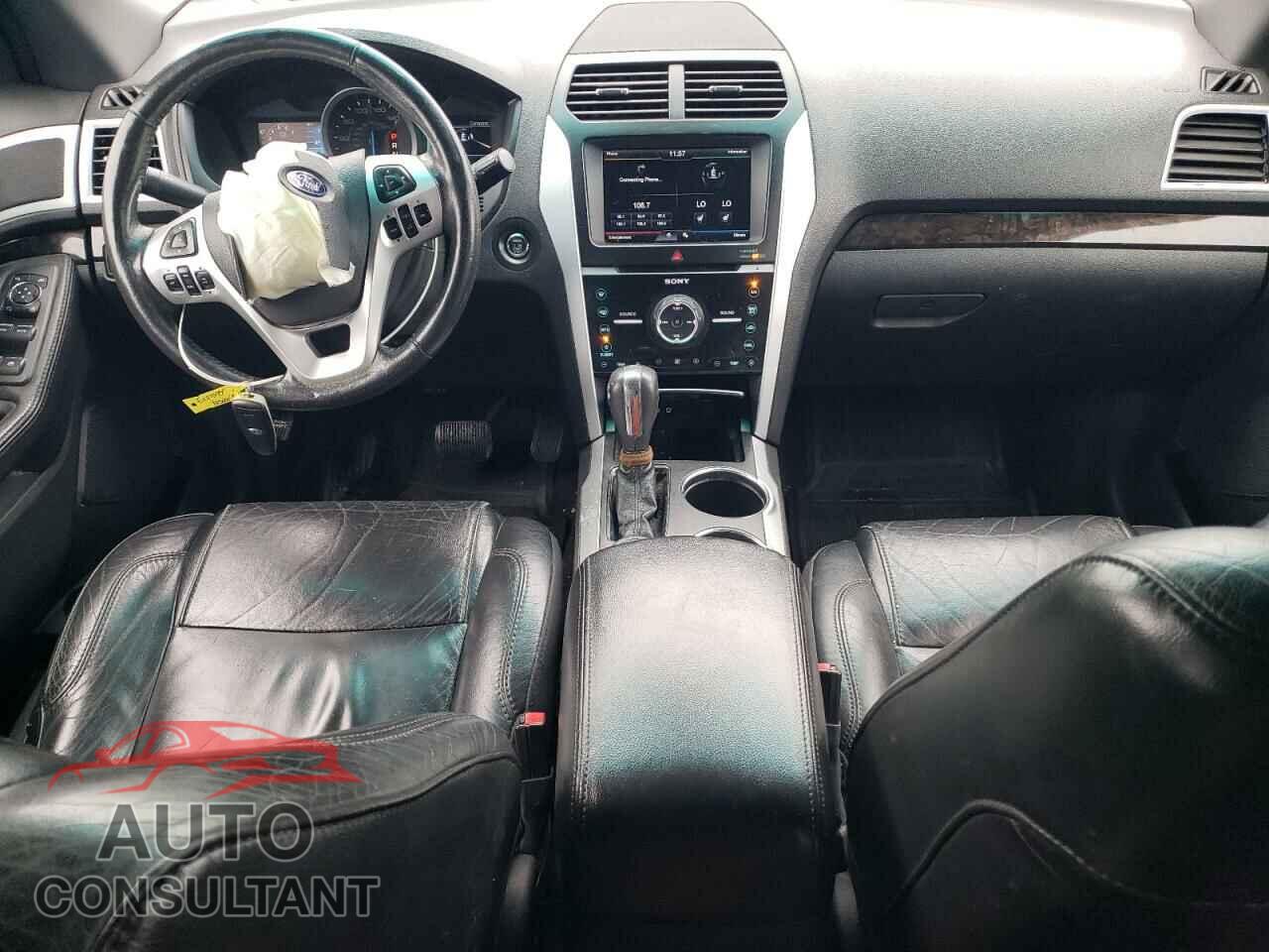 FORD EXPLORER 2011 - 1FMHK8F83BGA72096