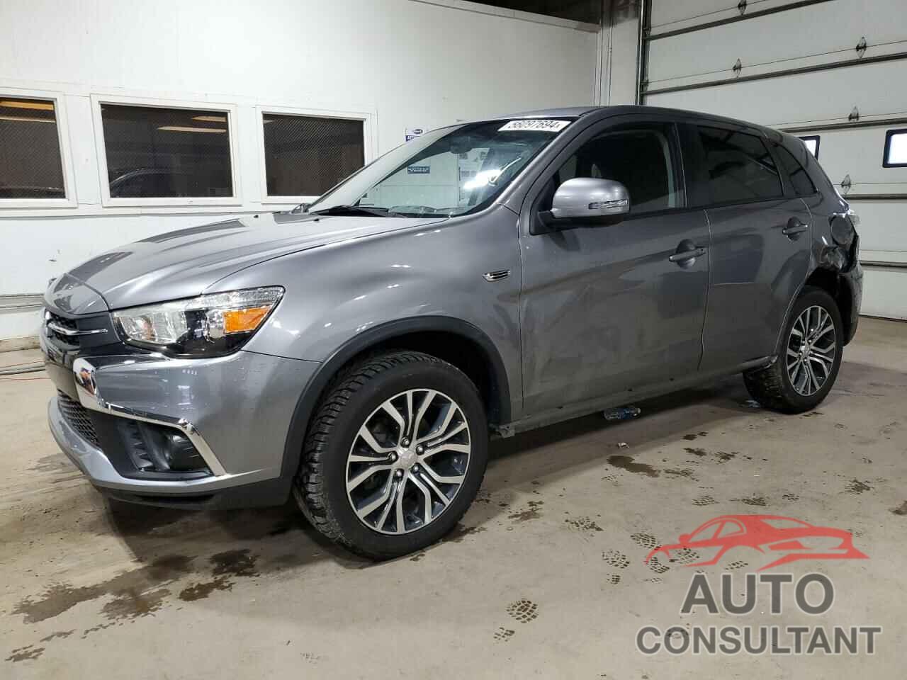 MITSUBISHI OUTLANDER 2018 - JA4AP3AU5JU001314