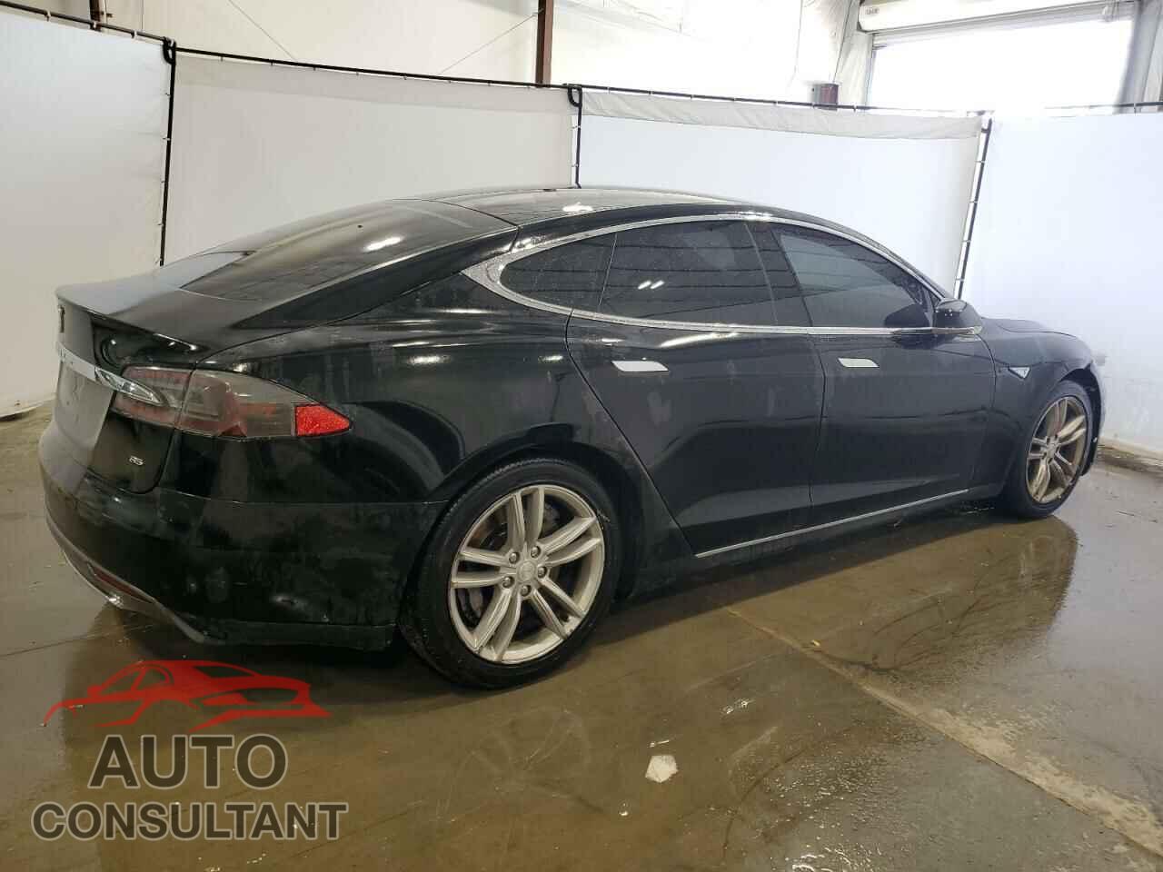 TESLA MODEL S 2014 - 5YJSA1H13EFP52938