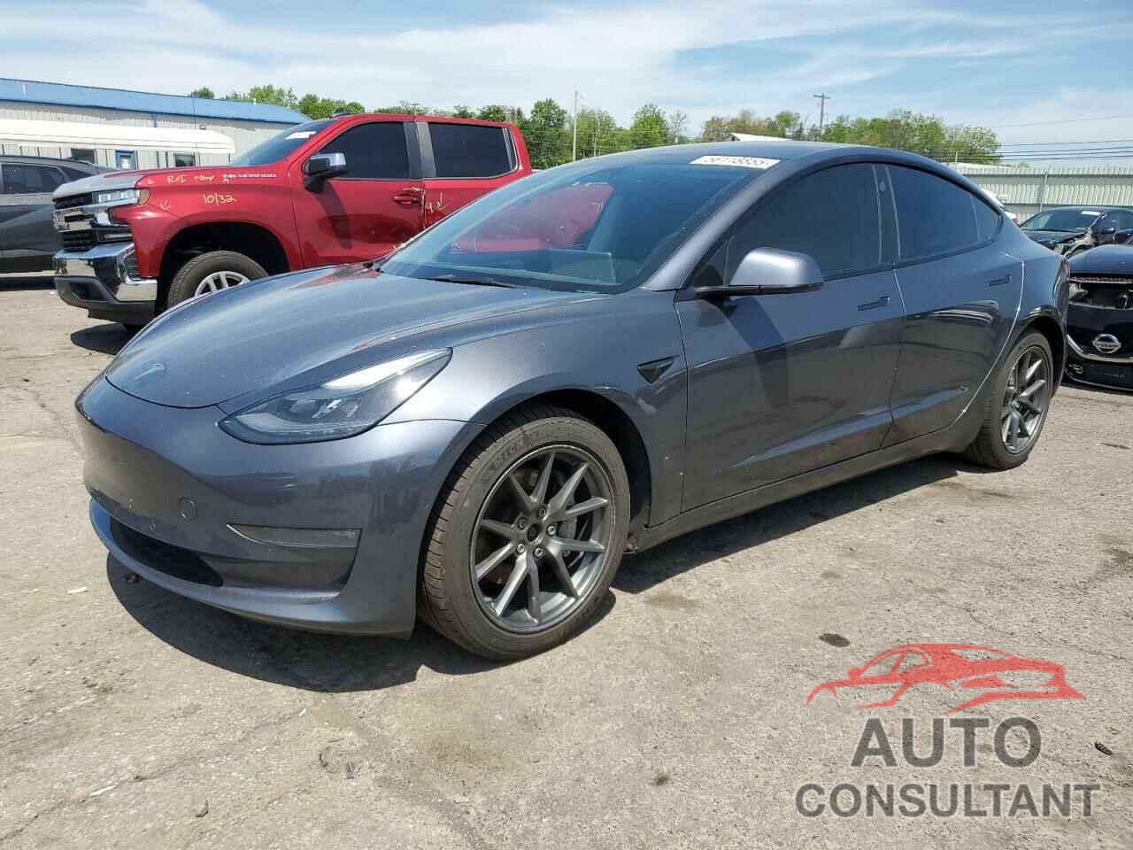 TESLA MODEL 3 2022 - 5YJ3E1EB7NF109045