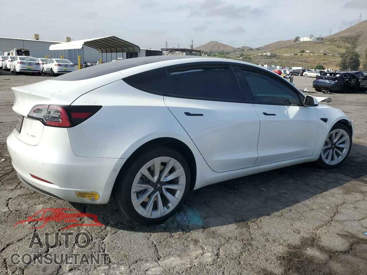 TESLA MODEL 3 2022 - 5YJ3E1EB5NF210133
