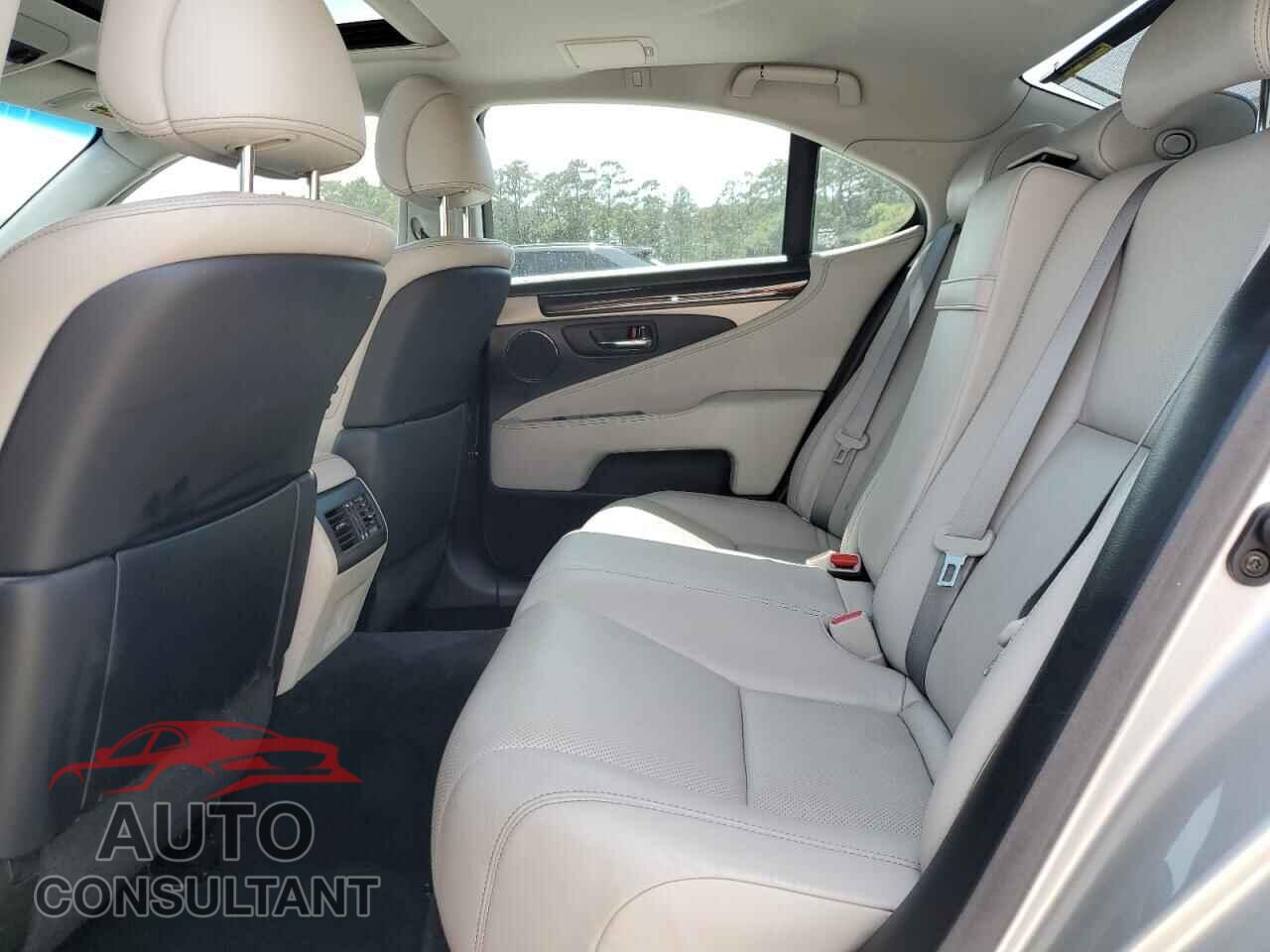 LEXUS LS460 2013 - JTHBL5EF2D5124756