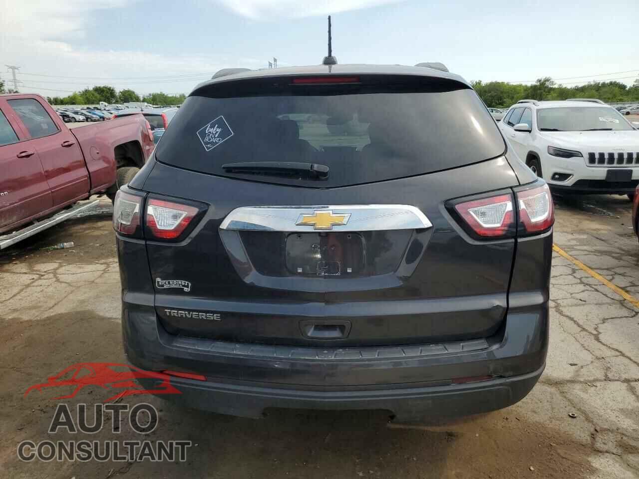 CHEVROLET TRAVERSE 2017 - 1GNKRFED0HJ310272
