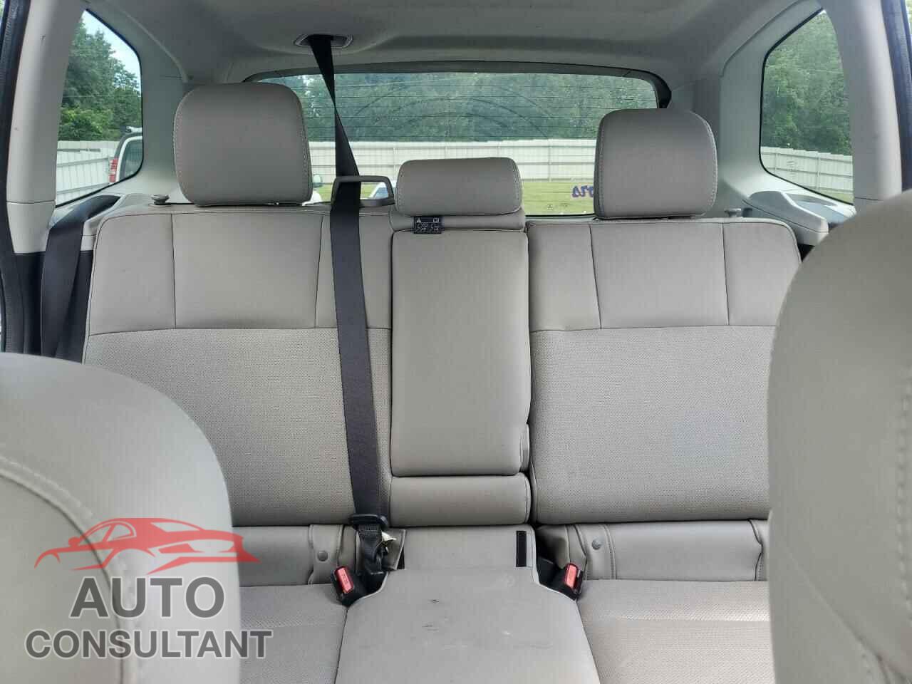 SUBARU FORESTER 2017 - JF2SJARC1HH806033