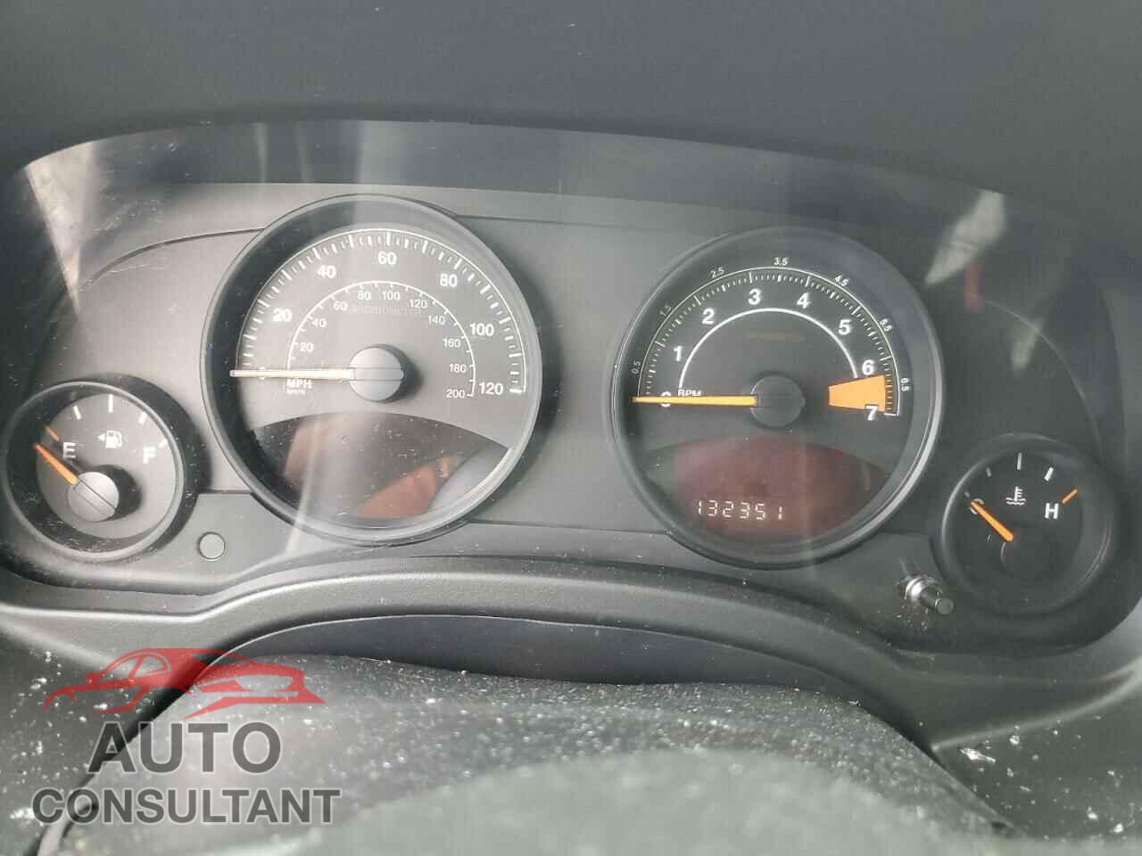 JEEP COMPASS 2016 - 1C4NJCBA2GD512677