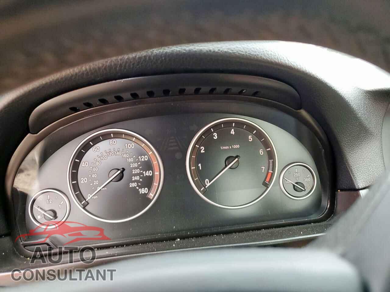 BMW 5 SERIES 2015 - WBA5A5C50FD521340