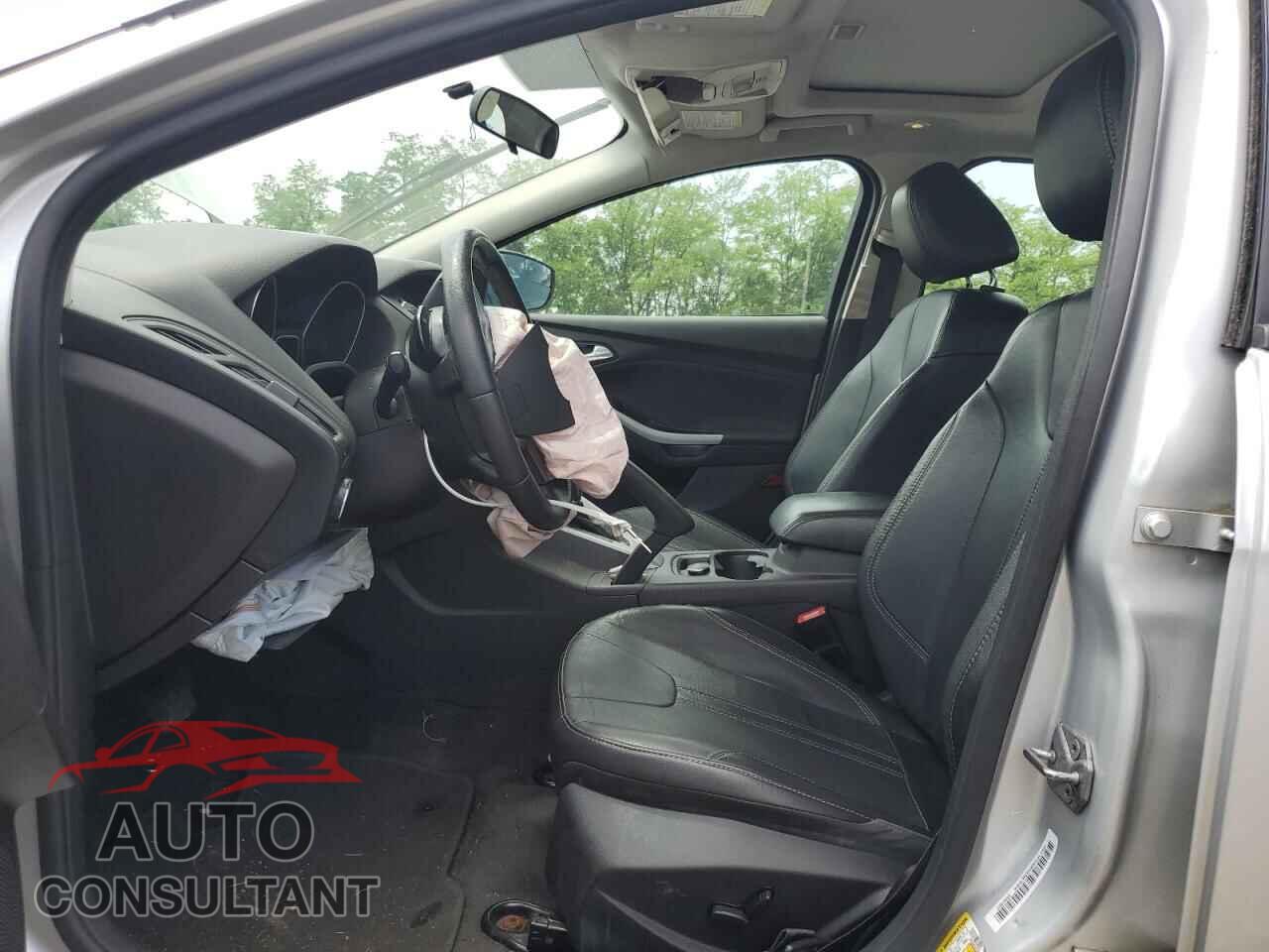 FORD FOCUS 2014 - 1FADP3F28EL178743