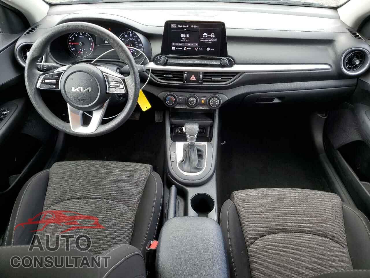 KIA FORTE 2023 - 3KPF24AD0PE670260