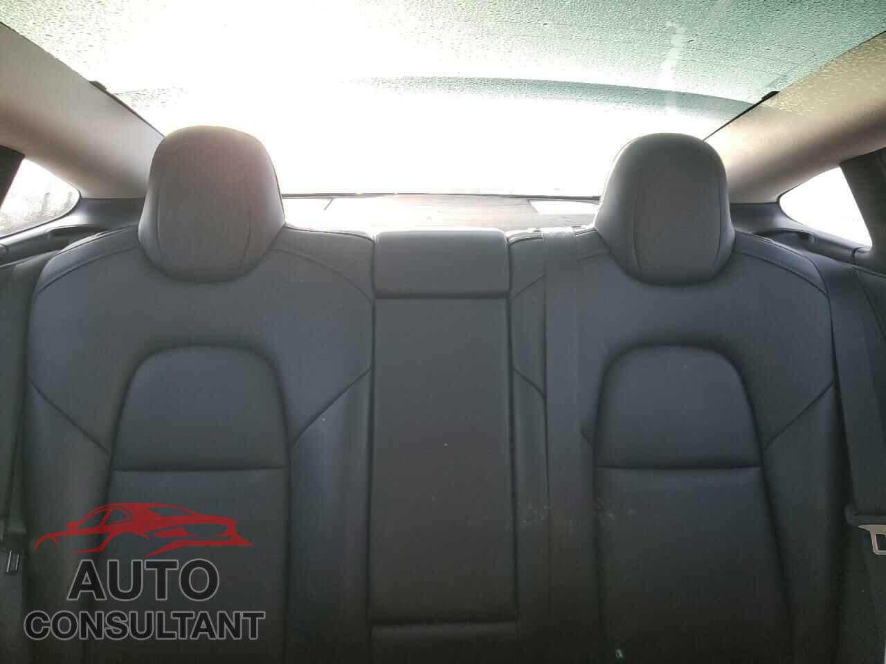 TESLA MODEL 3 2021 - 5YJ3E1EB7MF044096