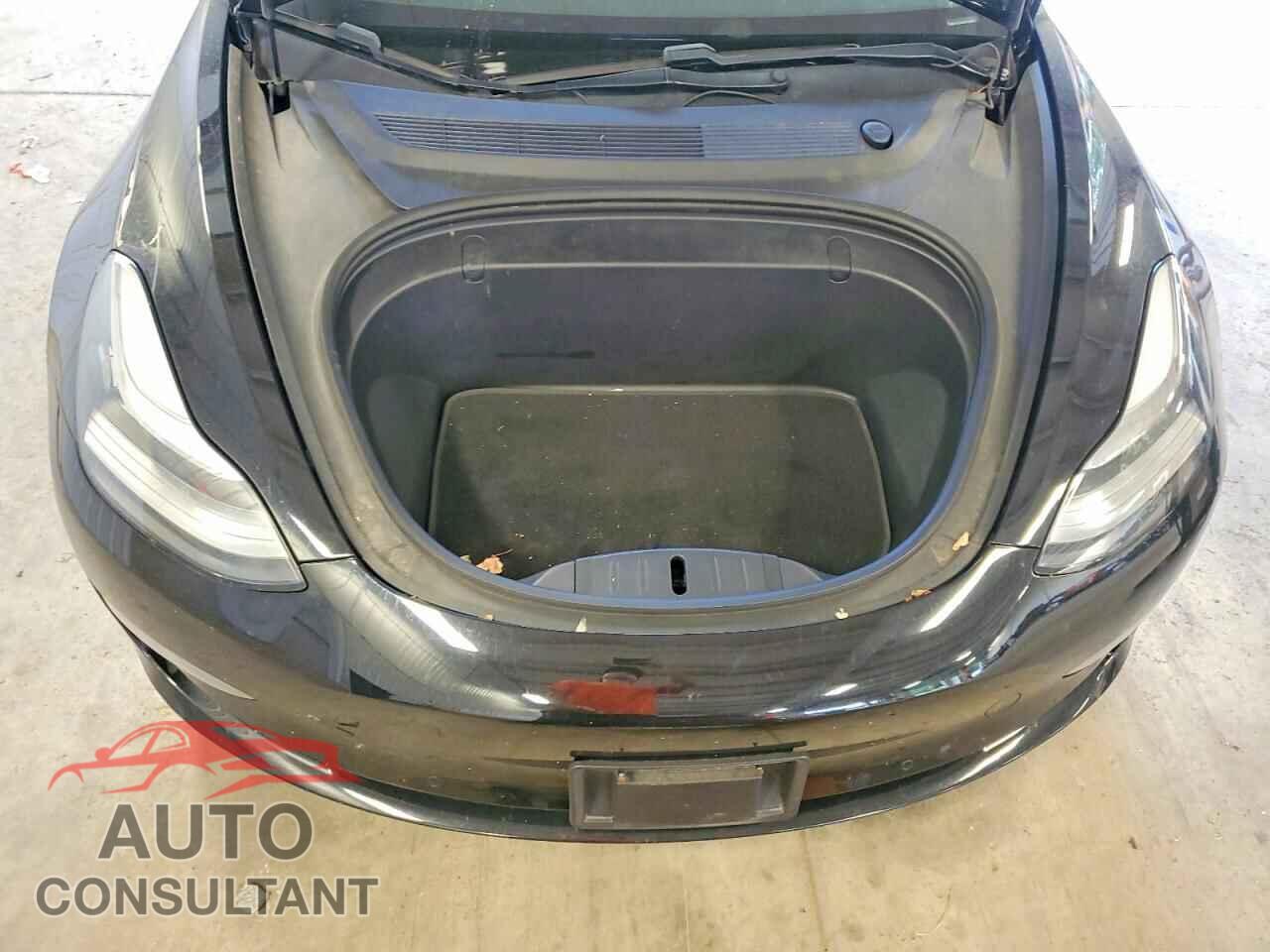 TESLA MODEL 3 2018 - 5YJ3E1EB1JF127390