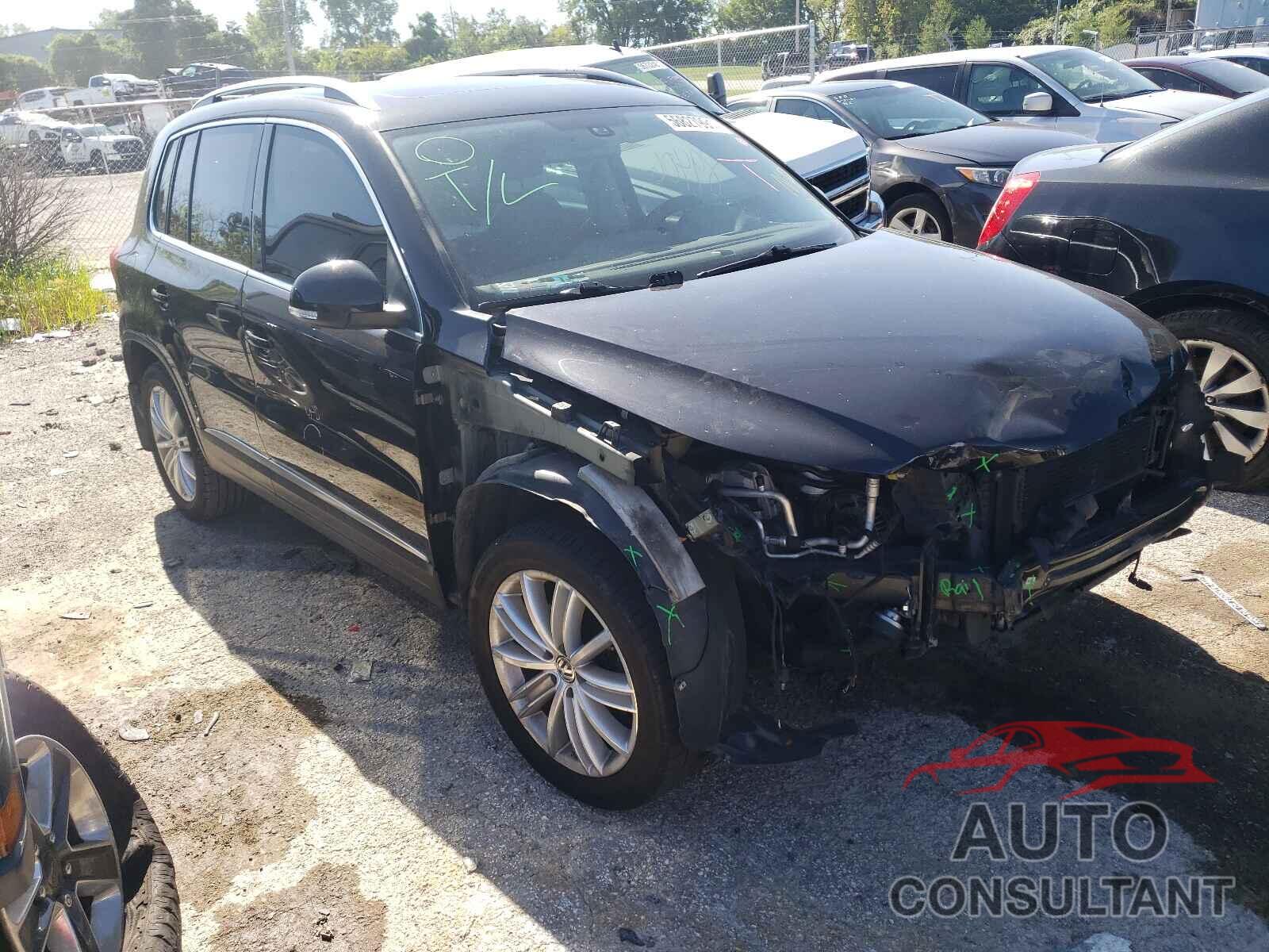 VOLKSWAGEN TIGUAN 2016 - WVGAV7AX6GW507529