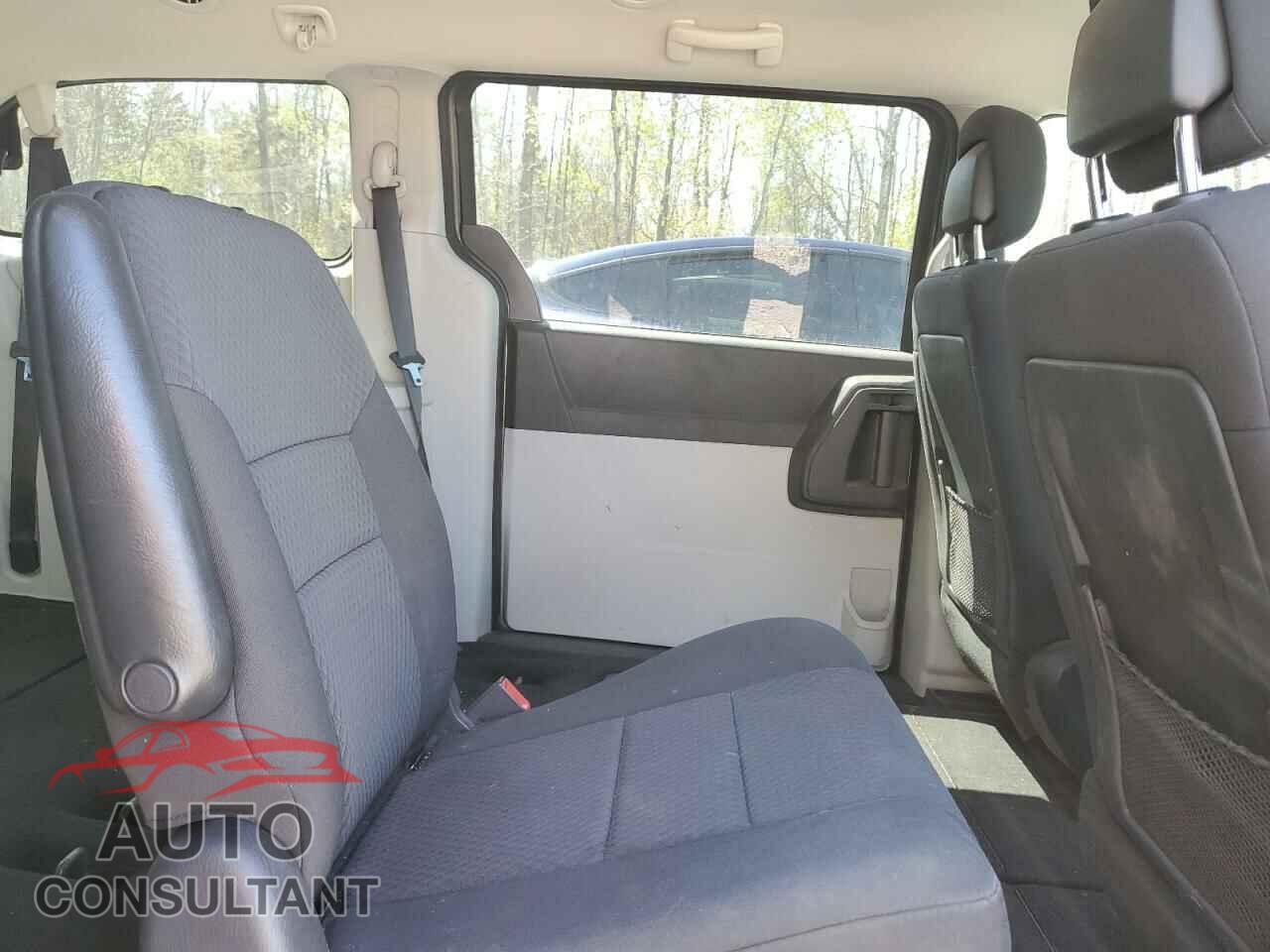 DODGE CARAVAN 2010 - 2D4RN4DE2AR382435