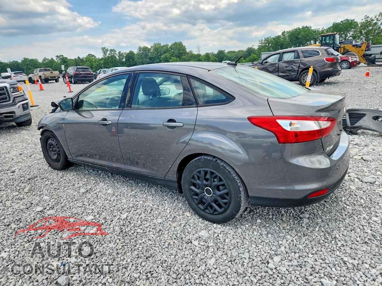 FORD FOCUS 2012 - 1FAHP3F25CL334641
