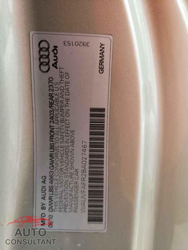 AUDI A5 2011 - WAUVFAFR2BA027467